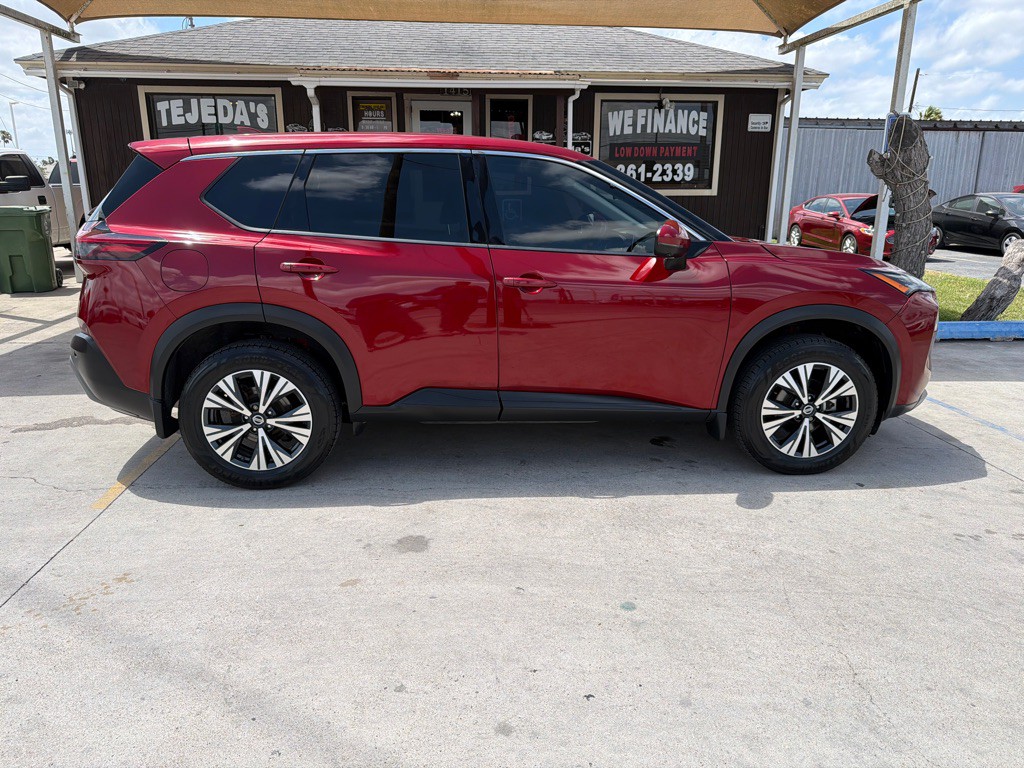 2021 Nissan Rogue Image 8