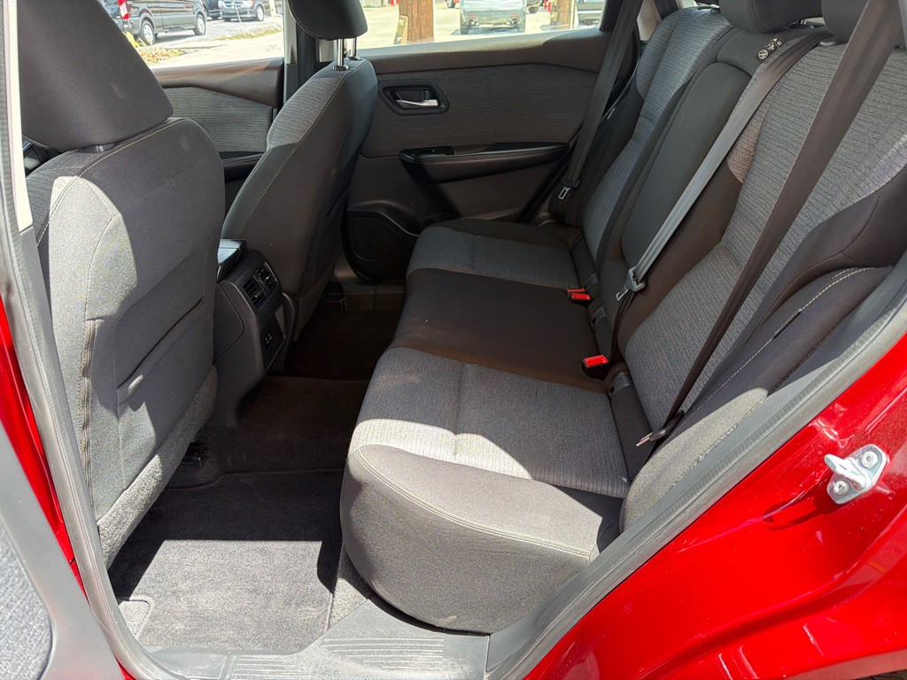 2021 Nissan Rogue Image 12