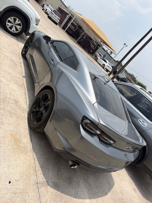 2020 Chevrolet Camaro Image 4