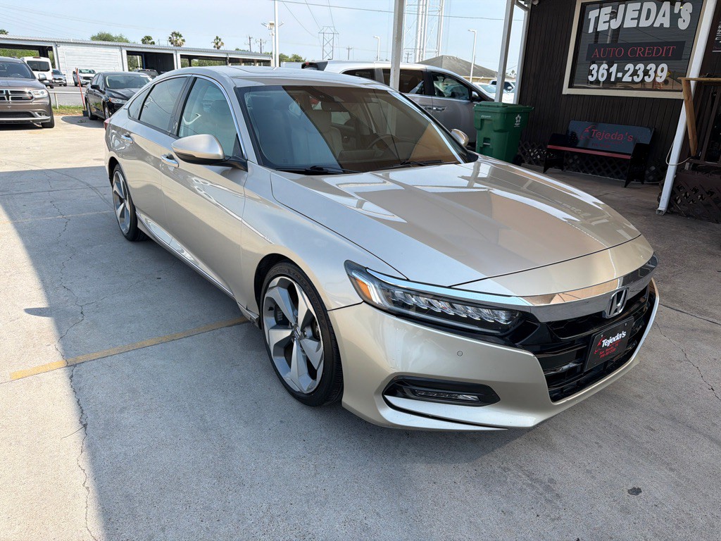 2018 Honda Accord Image 1