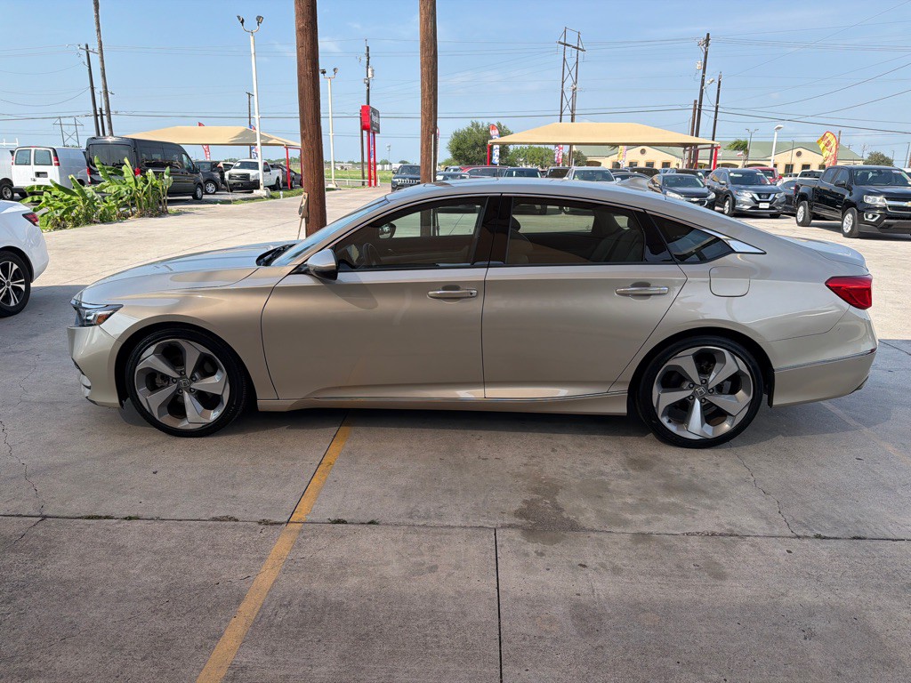 2018 Honda Accord Image 4