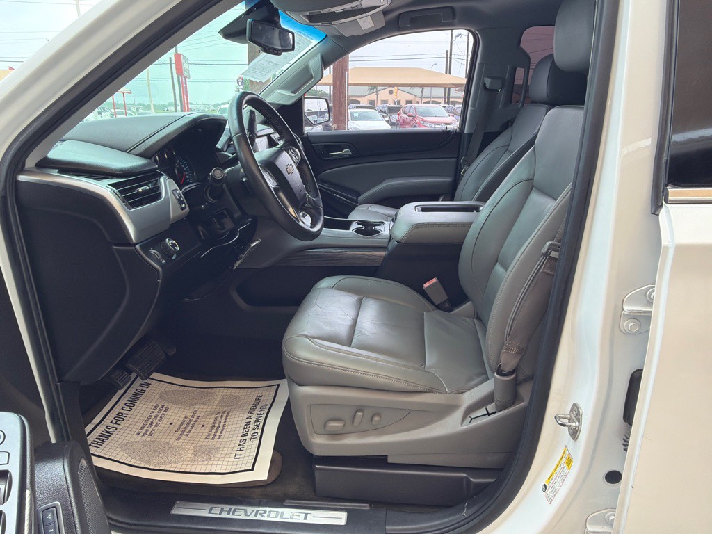 2016 Chevrolet Tahoe Image 12