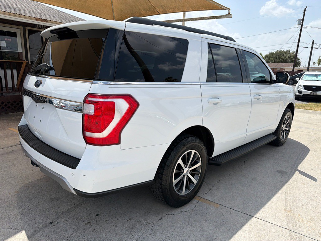 2018 Ford Expedition Image 8