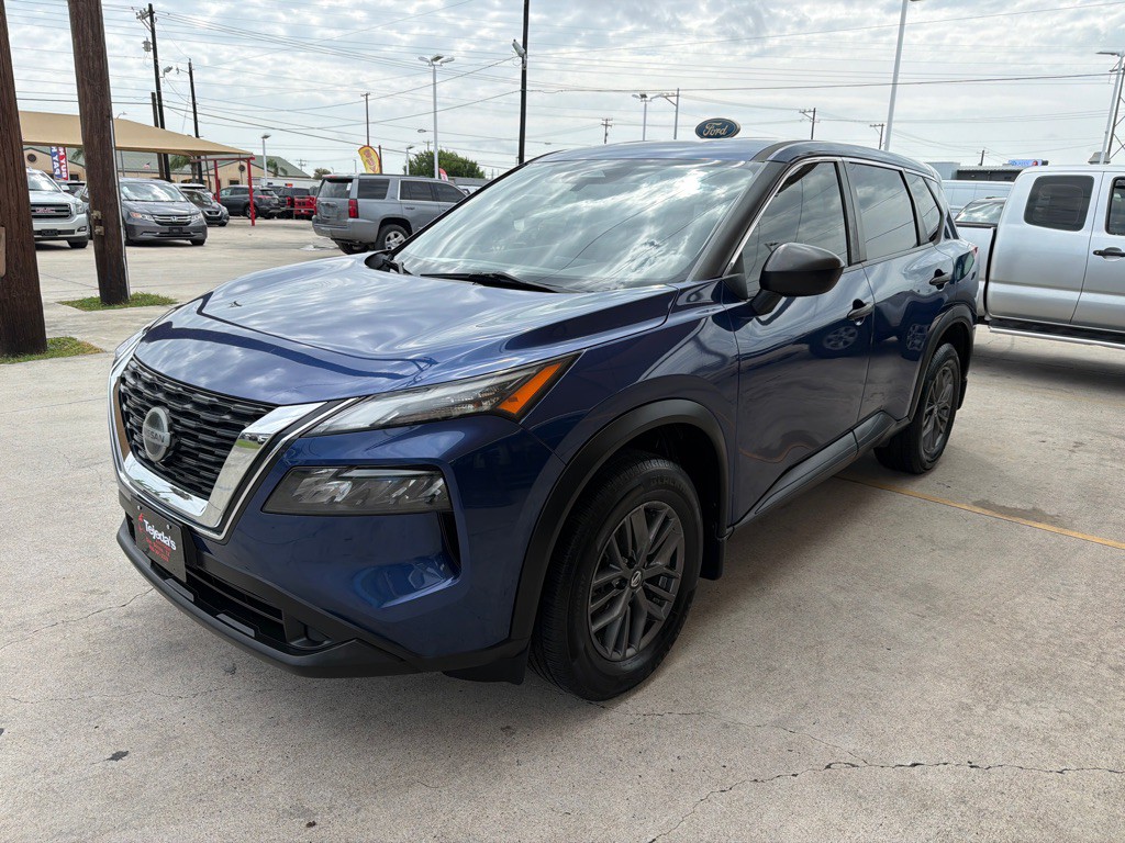 2021 Nissan Rogue Image 3