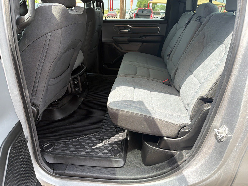 2022 RAM 1500 Image 12