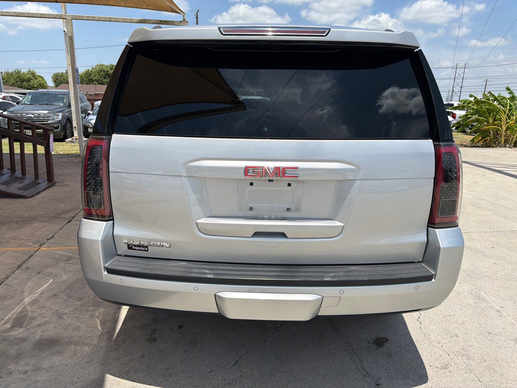 2016 GMC Yukon Image 6