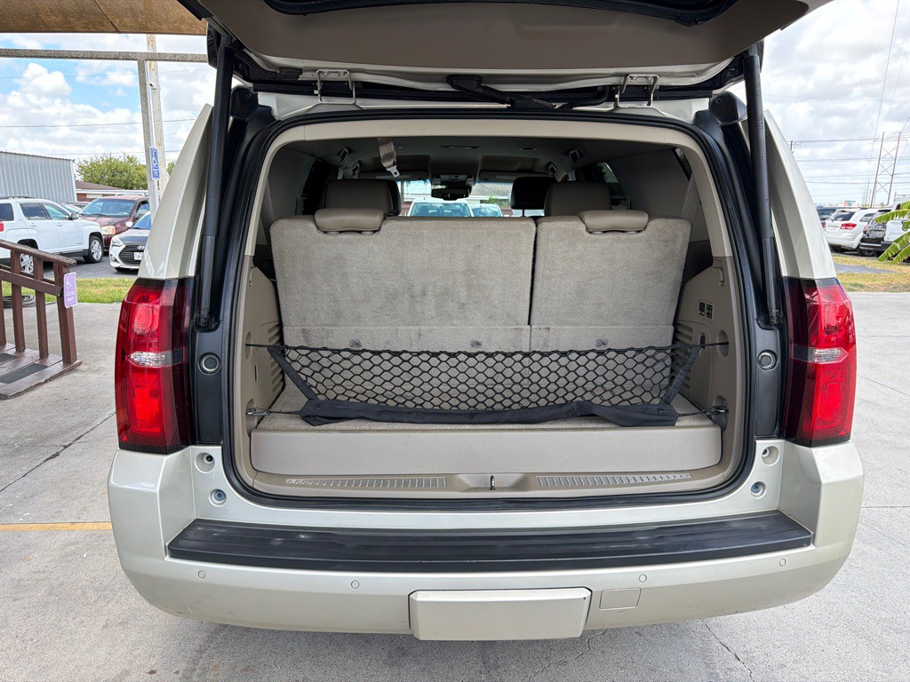 2015 Chevrolet Tahoe Image 7