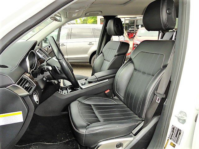 2013 Mercedes-Benz GL-Class Image 10