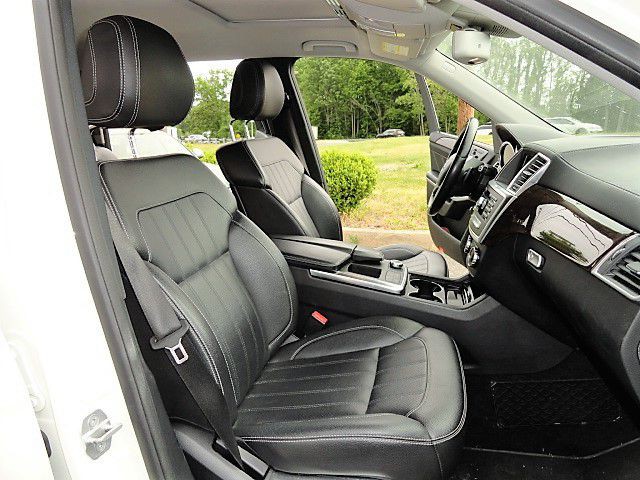 2013 Mercedes-Benz GL-Class Image 14