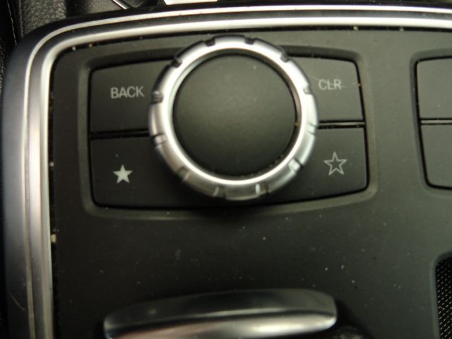 2013 Mercedes-Benz GL-Class Image 21