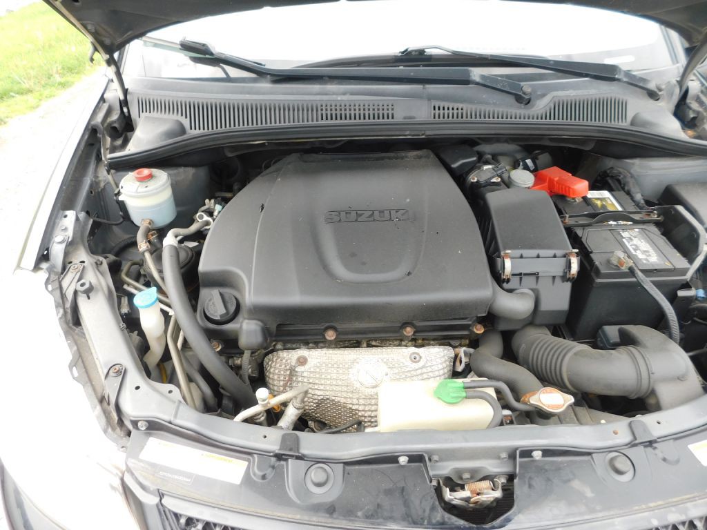 2011 Suzuki SX4 Image 18