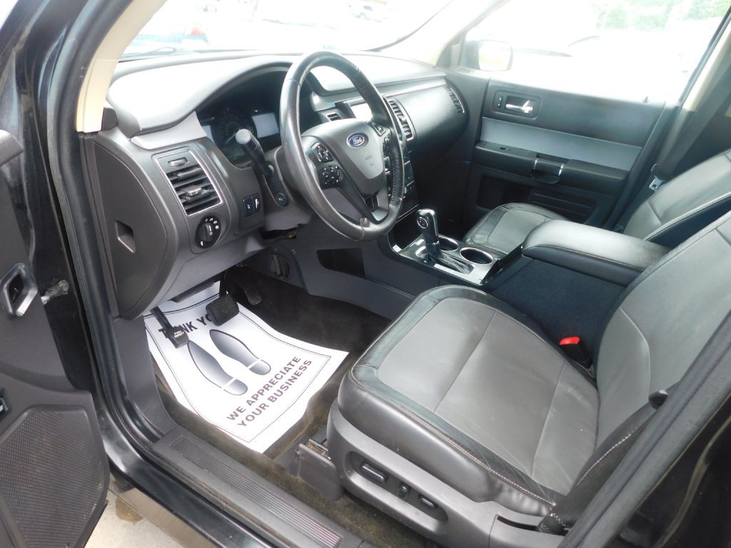2015 Ford Flex Image 9