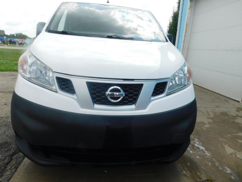 2017 Nissan NV200 Image 3