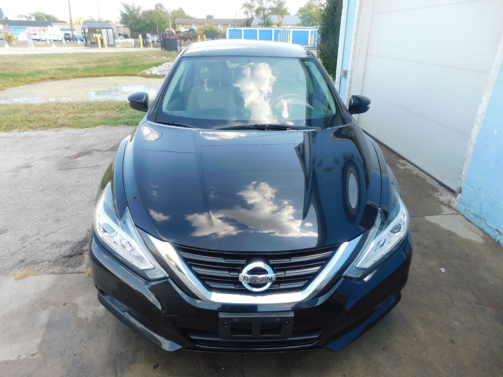 2018 Nissan Altima Image 3