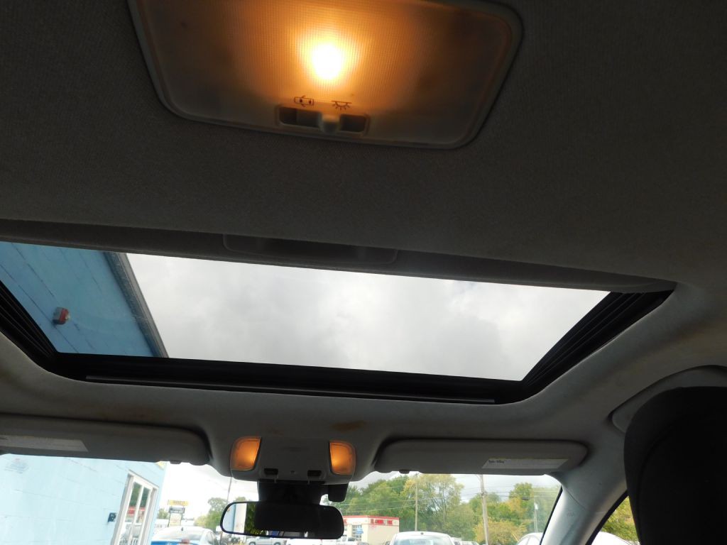 2017 Toyota Prius Image 15