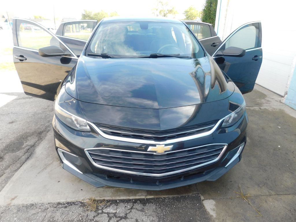 2018 Chevrolet Malibu Image 17