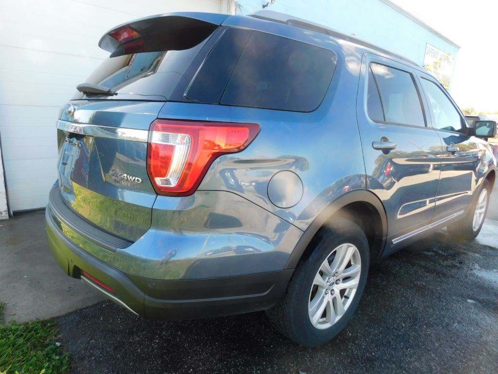 2019 Ford Explorer Image 4
