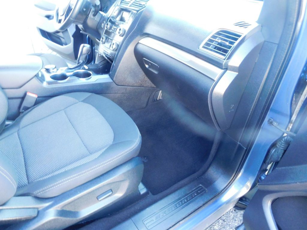 2019 Ford Explorer Image 12