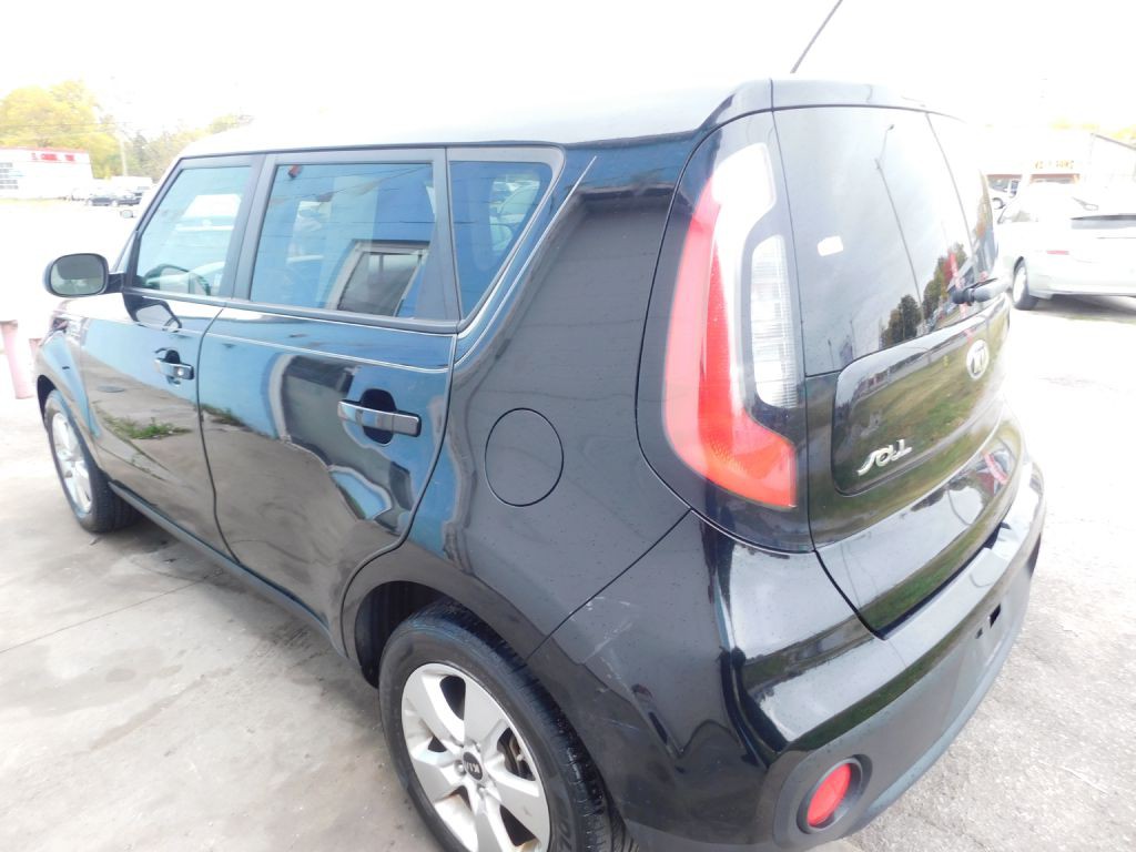 2017 Kia Soul Image 7