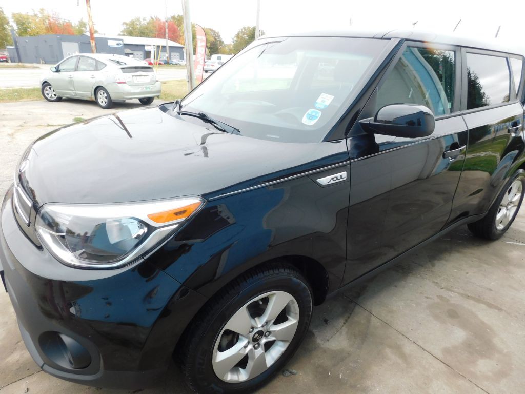 2017 Kia Soul Image 8