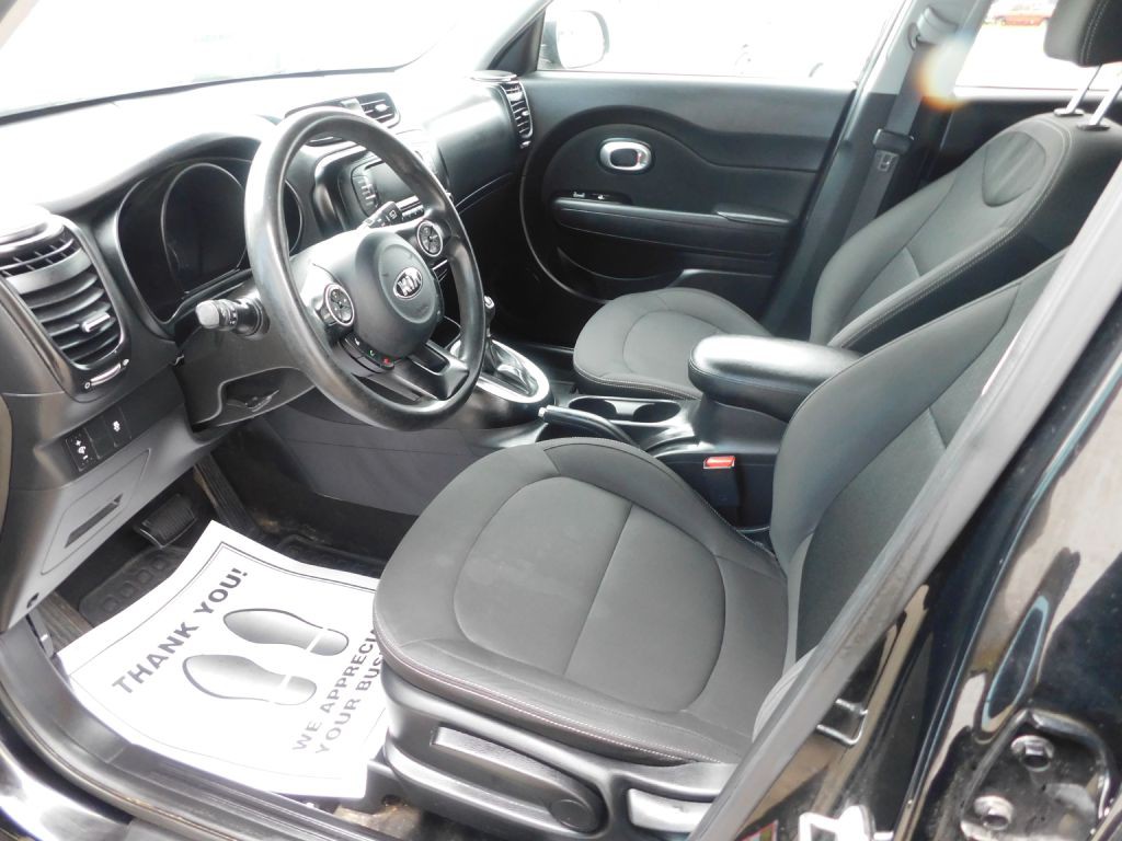 2017 Kia Soul Image 9