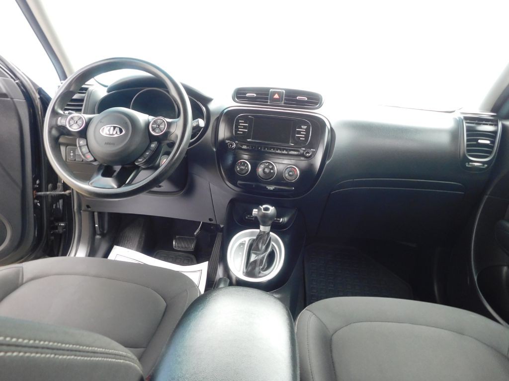 2017 Kia Soul Image 14