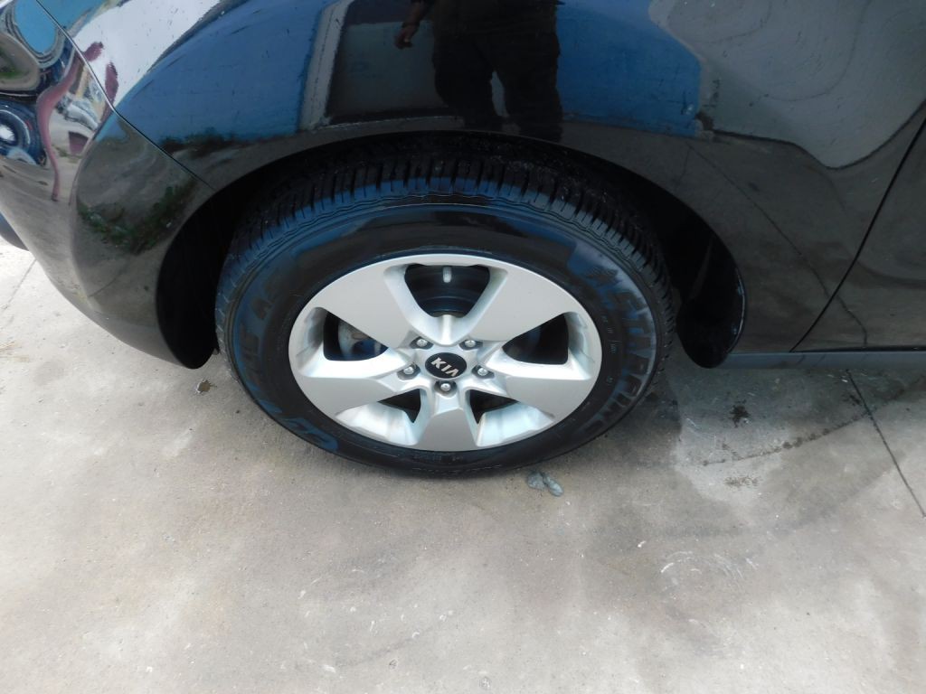 2017 Kia Soul Image 17