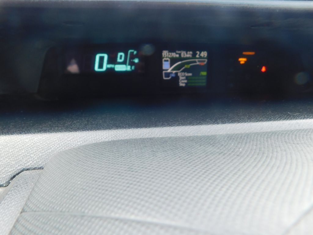 2014 Toyota Prius Image 19