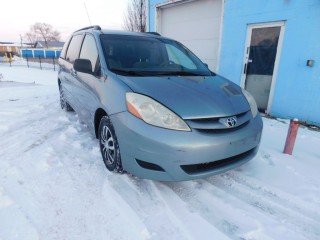 Image for 2006 Toyota Sienna CE ID: 7023171