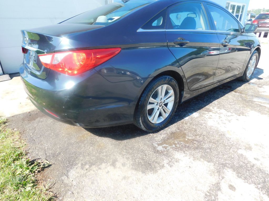 2013 Hyundai Sonata Image 5