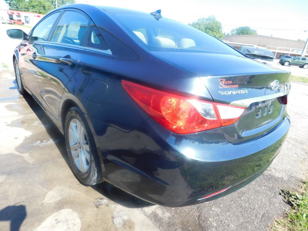 2013 Hyundai Sonata Image 7