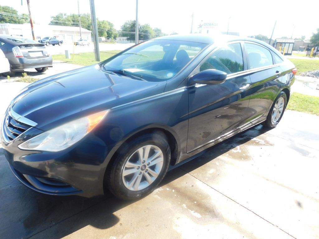 2013 Hyundai Sonata Image 9