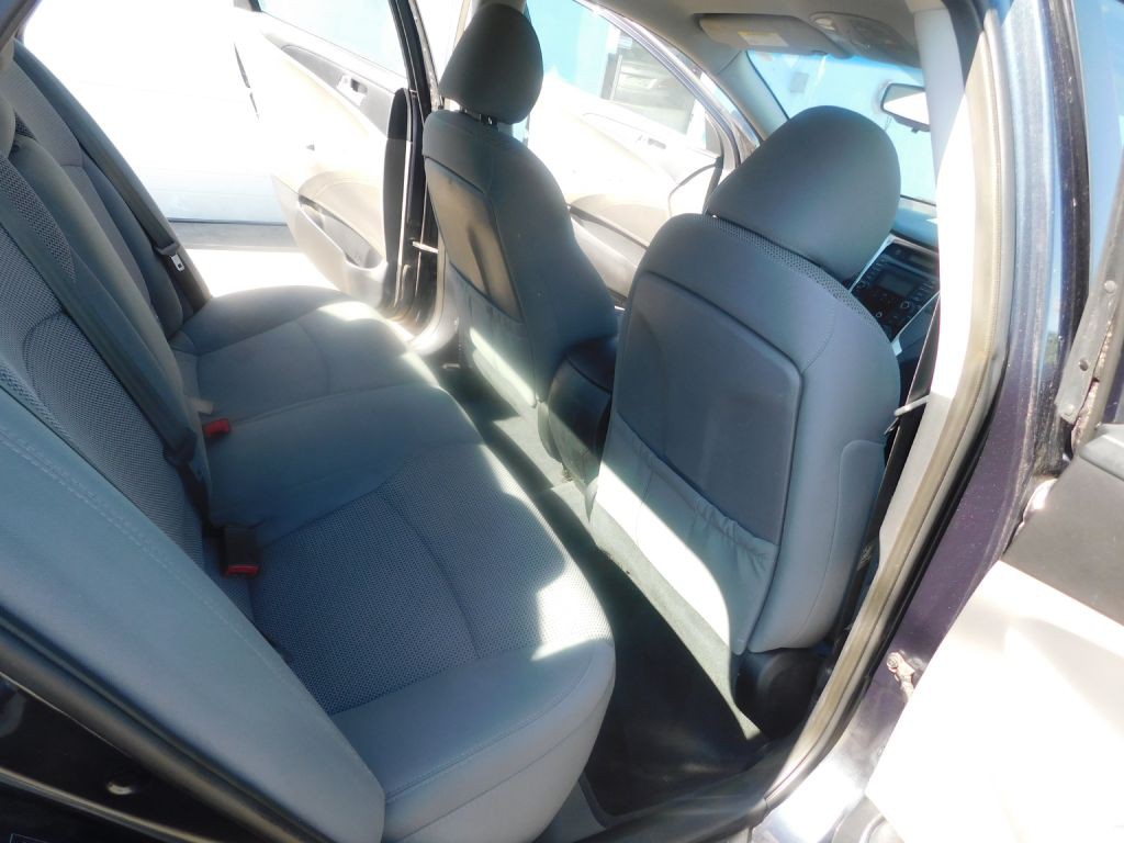 2013 Hyundai Sonata Image 13