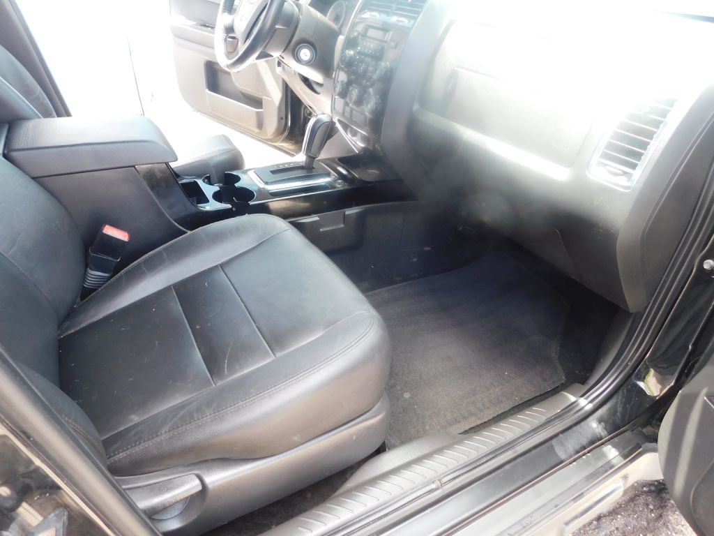 2011 Ford Escape Image 12