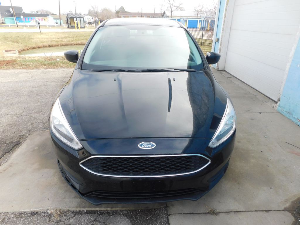 2018 Ford Focus Image 2