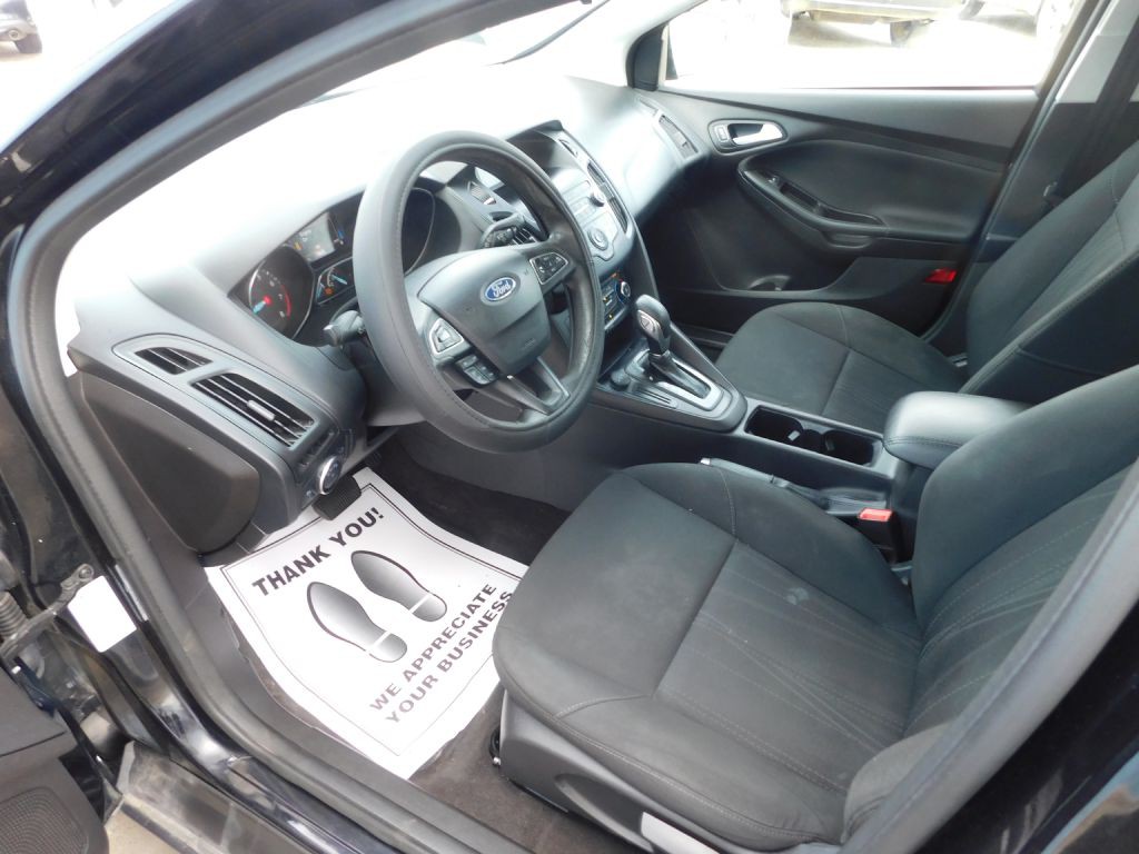 2018 Ford Focus Image 8