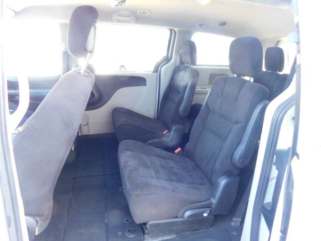 2014 Dodge Grand Caravan Image 9