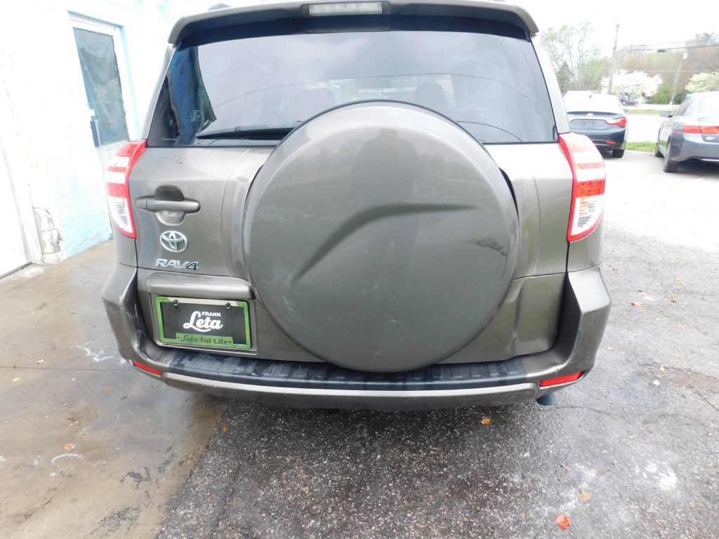 2011 Toyota Rav4 Image 6