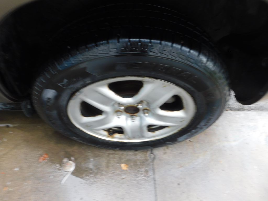 2011 Toyota Rav4 Image 15