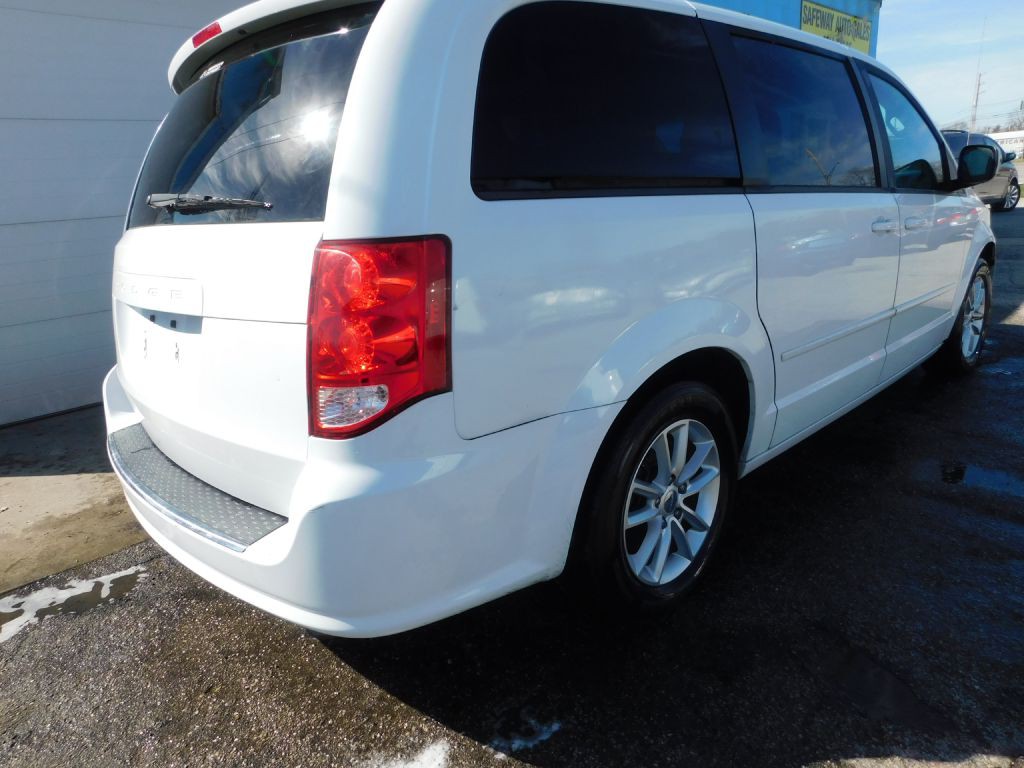2014 Dodge Grand Caravan Image 4