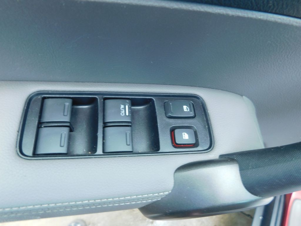 2011 Honda CR-V Image 16