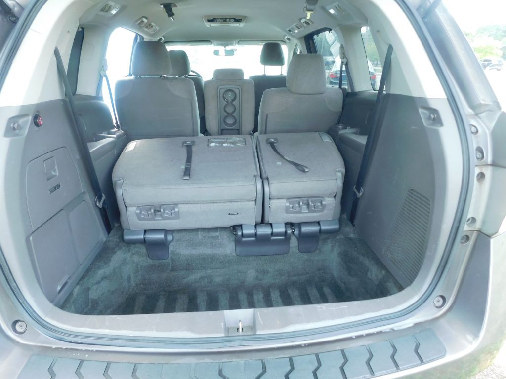 2016 Honda Odyssey Image 10