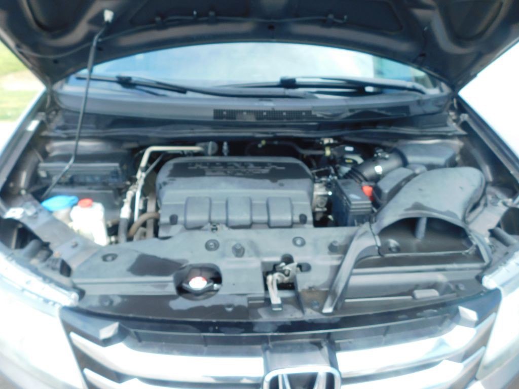 2016 Honda Odyssey Image 18