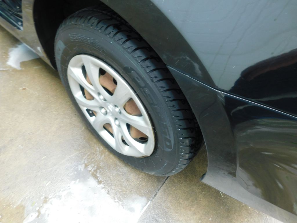 2013 Hyundai Accent Image 16