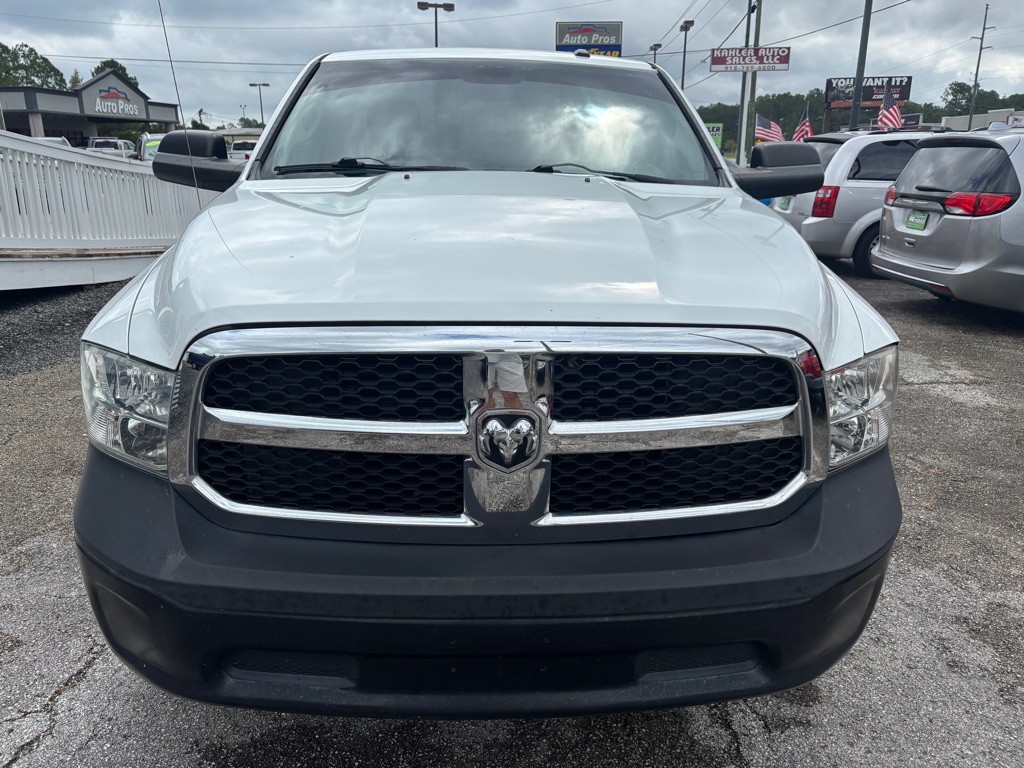 2014 RAM 1500 Image 2