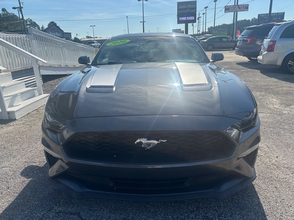 2020 Ford Mustang Image 2