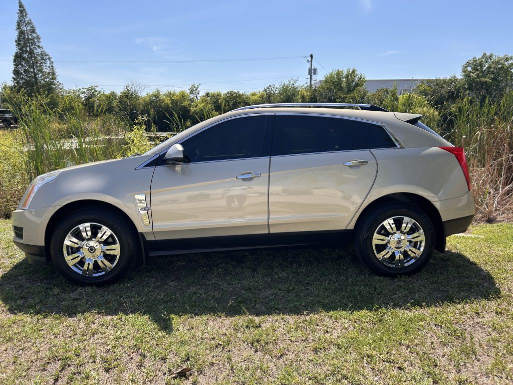 2011 Cadillac SRX Image 2