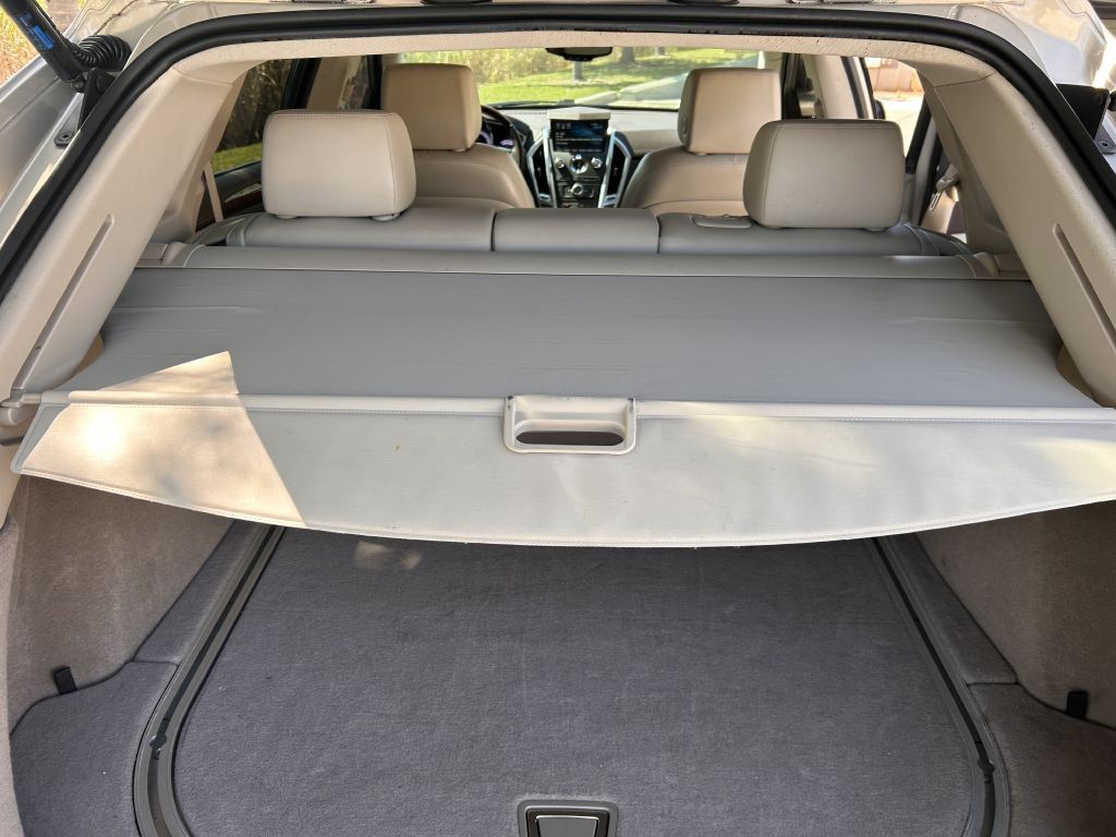 2011 Cadillac SRX Image 18
