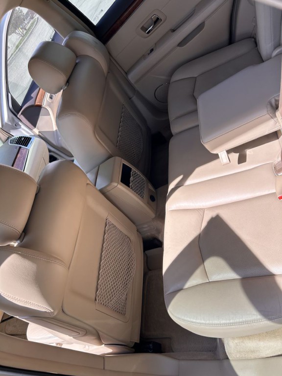 2007 Cadillac SRX Image 11