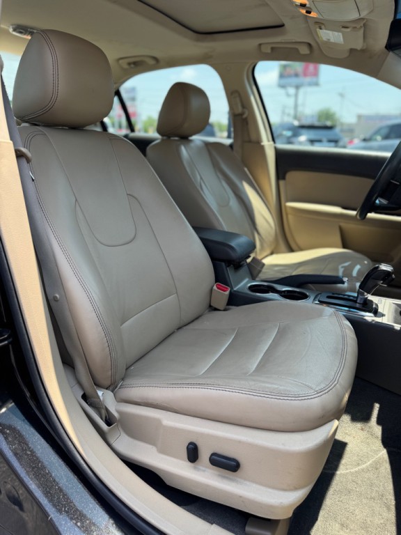 2012 Ford Fusion Image 16